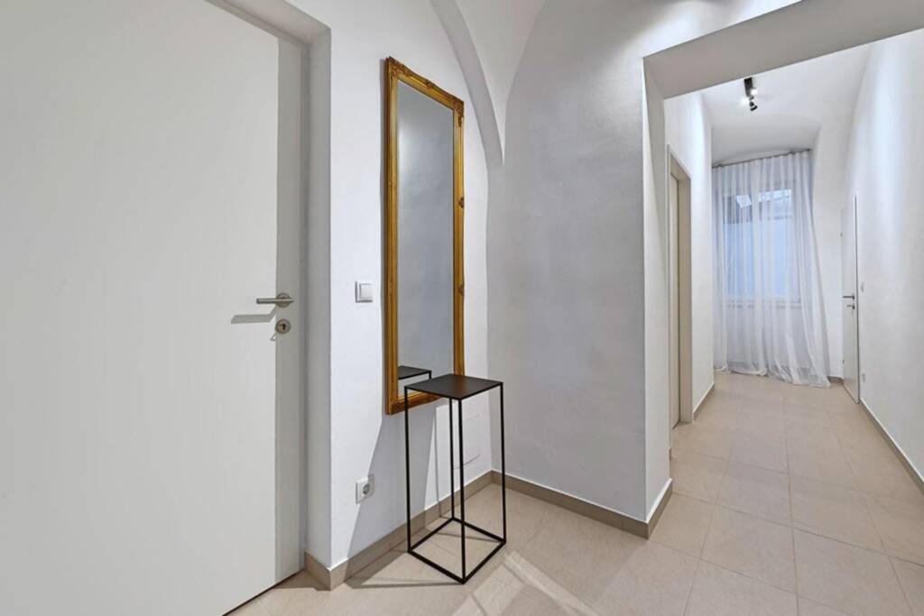 Vienne City Apartment Crown 6 Zewnętrze zdjęcie